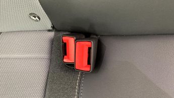 Vauxhall Grandland Electric 73kWh Ultimate SUV 5dr Electric Auto (213 ps)