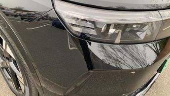 Vauxhall Grandland Electric 73kWh Ultimate SUV 5dr Electric Auto (213 ps)