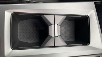 Vauxhall Grandland Electric 73kWh Ultimate SUV 5dr Electric Auto (213 ps)