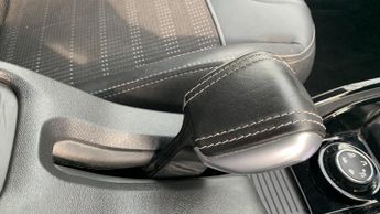 Peugeot 2008 1.2 PureTech GPF Allure SUV 5dr Petrol EAT Euro 6 (s/s) (110 ps)