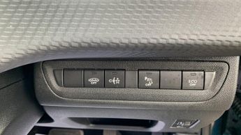 Peugeot 2008 1.2 PureTech GPF Allure SUV 5dr Petrol EAT Euro 6 (s/s) (110 ps)