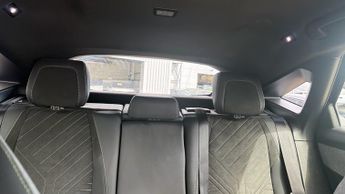 Peugeot 3008 SUV 1.2 HYBRID GT SUV 5dr Petrol Hybrid e-DSC6 Euro 6 (s/s) (136 ps)