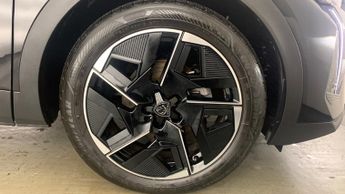 Peugeot 408 1.2 HYBRID GT Fastback 5dr Petrol Hybrid e-DSC6 Euro 6 (s/s) (13