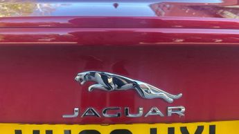 Jaguar Xe 2.0d Landmark Saloon 4dr Diesel Auto Euro 6 (s/s) (180 ps)