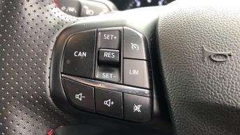 Ford Focus 1.0T EcoBoost MHEV ST-Line Hatchback 5dr Petrol Hybrid DCT Euro 