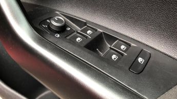 Volkswagen Taigo 1.5 TSI Style SUV 5dr Petrol DSG Euro 6 (s/s) (150 ps)