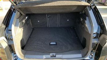 Vauxhall Grandland Electric 73kWh Ultimate SUV 5dr Electric Auto (213 ps)