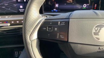 Vauxhall Grandland Electric 73kWh Ultimate SUV 5dr Electric Auto (213 ps)