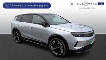 Vauxhall Grandland 73kWh Ultimate SUV 5dr Electric Auto (213 ps)