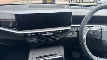 Vauxhall Grandland Electric 73kWh Ultimate SUV 5dr Electric Auto (213 ps)