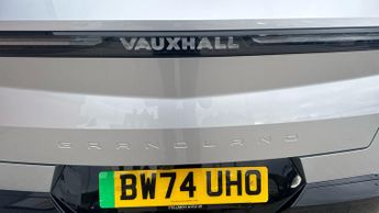 Vauxhall Grandland Electric 73kWh Ultimate SUV 5dr Electric Auto (213 ps)