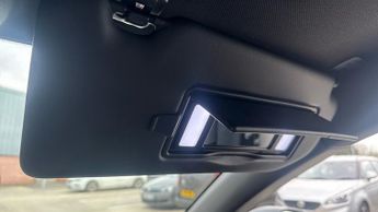 Vauxhall Grandland Electric 73kWh Ultimate SUV 5dr Electric Auto (213 ps)