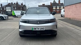 Vauxhall Grandland Electric 73kWh Ultimate SUV 5dr Electric Auto (213 ps)
