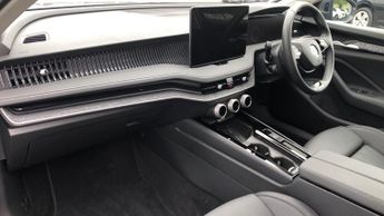 Skoda Superb 2.0 TDI SE L Estate 5dr Diesel DSG 4WD Euro 6 (s/s) (193 ps)