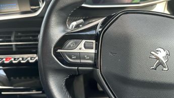 Peugeot 2008 1.2 PureTech Allure SUV 5dr Petrol EAT Euro 6 (s/s) (130 ps)
