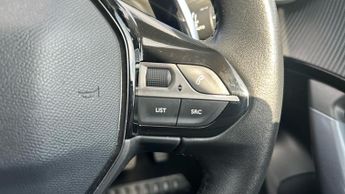 Peugeot 2008 1.2 PureTech Allure SUV 5dr Petrol EAT Euro 6 (s/s) (130 ps)