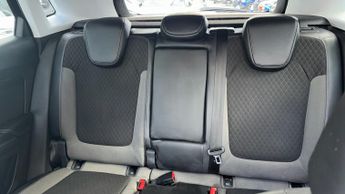 Vauxhall Grandland X 1.2 Turbo SRi Nav SUV 5dr Petrol Auto Euro 6 (s/s) (130 ps)