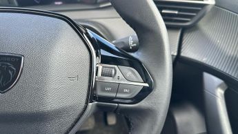 Peugeot 2008 50kWh Allure SUV 5dr Electric Auto (7kW Charger) (136 ps)
