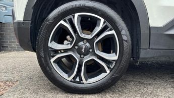 Jeep Avenger 54kWh Summit SUV 5dr Electric Auto (156 ps)