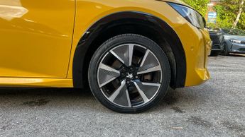 Peugeot 208 50kWh GT Hatchback 5dr Electric Auto (136 ps)