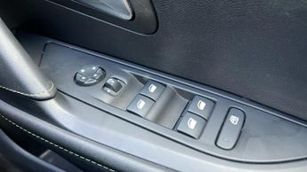 Peugeot 208 50kWh GT Hatchback 5dr Electric Auto (136 ps)