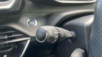 Peugeot 208 50kWh GT Hatchback 5dr Electric Auto (136 ps)