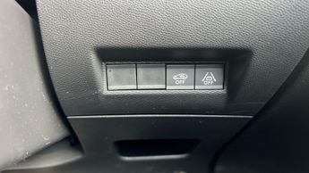 Peugeot 208 50kWh GT Hatchback 5dr Electric Auto (136 ps)