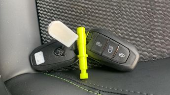 Peugeot 2008 1.2 HYBRID GT SUV 5dr Petrol Hybrid e-DSC6 Euro 6 (s/s) (145 ps)