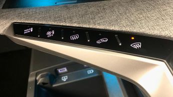 Peugeot 3008 SUV 1.2 HYBRID GT SUV 5dr Petrol Hybrid e-DSC6 Euro 6 (s/s) (136 ps)