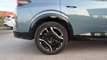 Peugeot 5008 73kWh GT SUV 5dr Electric Auto (210 ps)