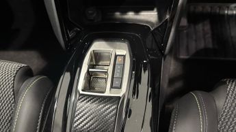 Peugeot 2008 1.2 HYBRID GT SUV 5dr Petrol Hybrid e-DSC6 Euro 6 (s/s) (145 ps)