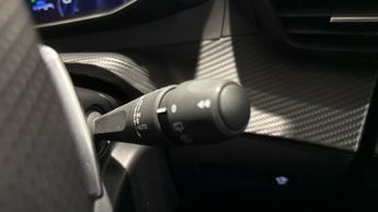 Peugeot 2008 1.2 HYBRID GT SUV 5dr Petrol Hybrid e-DSC6 Euro 6 (s/s) (145 ps)