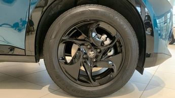 Alfa Romeo Junior 1.2 MHEV Ibrida SUV 5dr Petrol Hybrid e-DCT Euro 6 (s/s) (136 ps