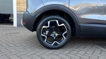 Vauxhall Crossland 1.2 Turbo Elite Nav SUV 5dr Petrol Auto Euro 6 (s/s) (130 ps)