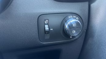 Vauxhall Crossland 1.2 Turbo Elite Nav SUV 5dr Petrol Auto Euro 6 (s/s) (130 ps)