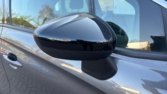 Vauxhall Crossland 1.2 Turbo Elite Nav SUV 5dr Petrol Auto Euro 6 (s/s) (130 ps)