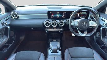 Mercedes-benz Cla 2.0 CLA220d AMG Line Night Edition (Premium Plus) Shooting Brake