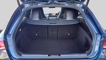 Mercedes-benz Cla 2.0 CLA220d AMG Line Night Edition (Premium Plus) Shooting Brake
