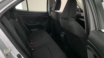 Toyota Yaris Cross 1.5 VVT-h Icon SUV 5dr Petrol Hybrid E-CVT Euro 6 (s/s) (116 ps)