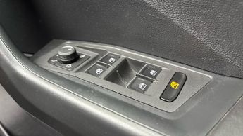 Volkswagen T-Roc 1.5 TSI GPF EVO R-Line SUV 5dr Petrol DSG Euro 6 (s/s) (150 ps)