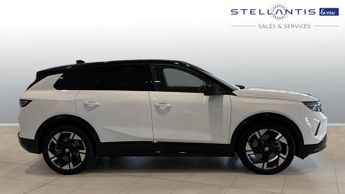Vauxhall Grandland Electric 73kWh Ultimate SUV 5dr Electric Auto (213 ps)