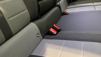 Vauxhall Grandland Electric 73kWh Ultimate SUV 5dr Electric Auto (213 ps)