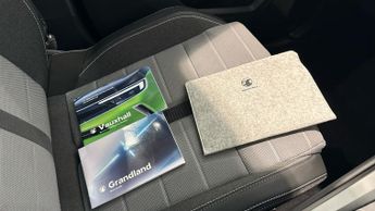 Vauxhall Grandland Electric 73kWh Ultimate SUV 5dr Electric Auto (213 ps)