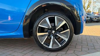 Peugeot 208 50kWh GT Line Hatchback 5dr Electric Auto (136 ps)