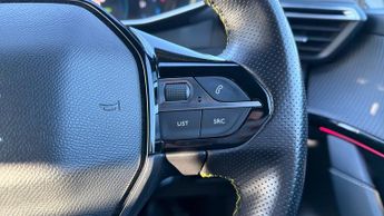 Peugeot 208 50kWh GT Line Hatchback 5dr Electric Auto (136 ps)