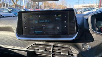 Peugeot 208 50kWh GT Line Hatchback 5dr Electric Auto (136 ps)