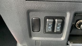 Mitsubishi Shogun 3.2 DI-DC SG3 SUV 5dr Diesel Auto 4WD Euro 6 LWB (187 ps)