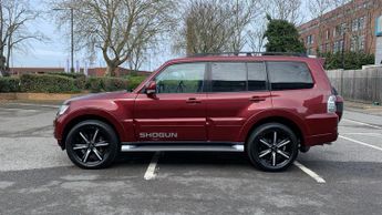Mitsubishi Shogun 3.2 DI-DC SG3 SUV 5dr Diesel Auto 4WD Euro 6 LWB (187 ps)