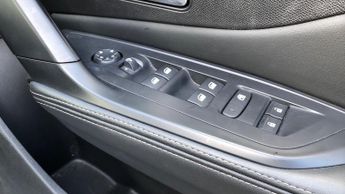 Peugeot 308 1.2 PureTech Allure Premium Hatchback 5dr Petrol EAT Euro 6 (s/s