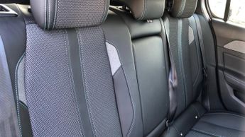 Peugeot 308 1.2 PureTech Allure Premium Hatchback 5dr Petrol EAT Euro 6 (s/s